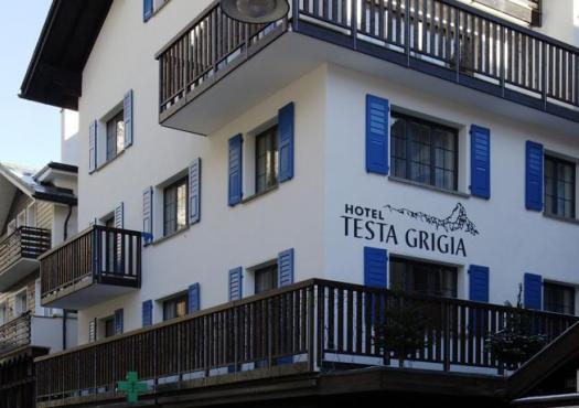 מלון טסטה גרידיה באתר הסקי זרמאט